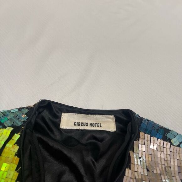 Circus Hotel Sequin Wrap Cocktail Dress Size 38 US 2-4 - Picture 3 of 10